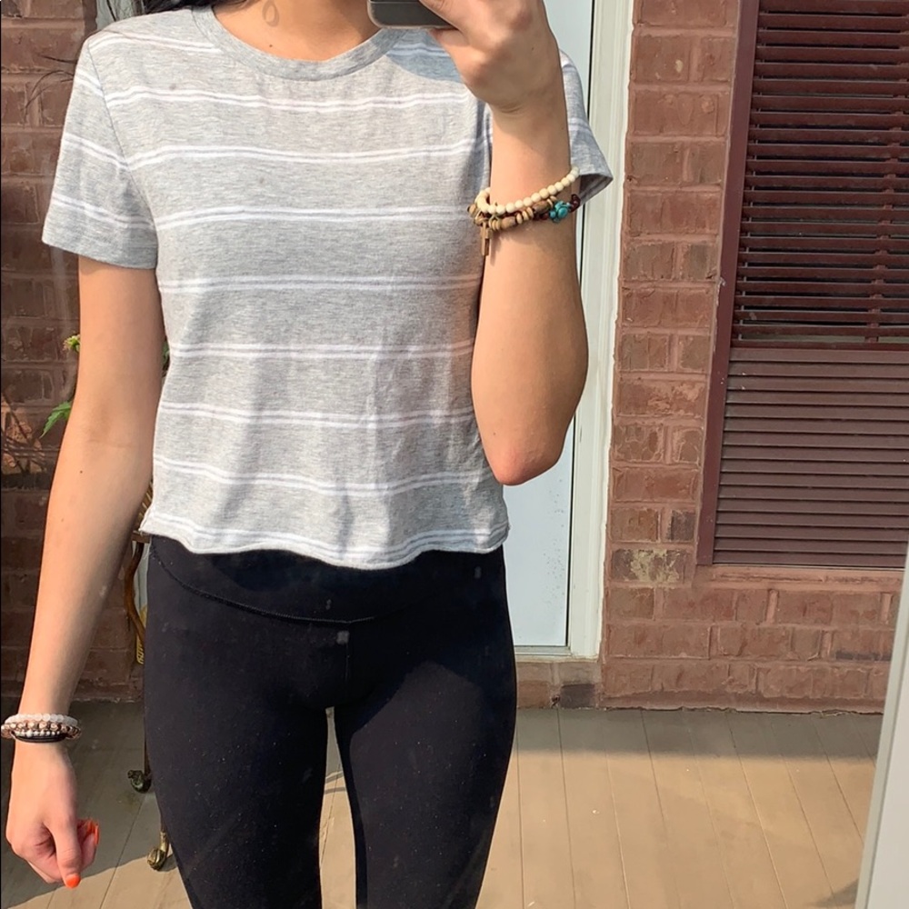Cropped striped t-shirt